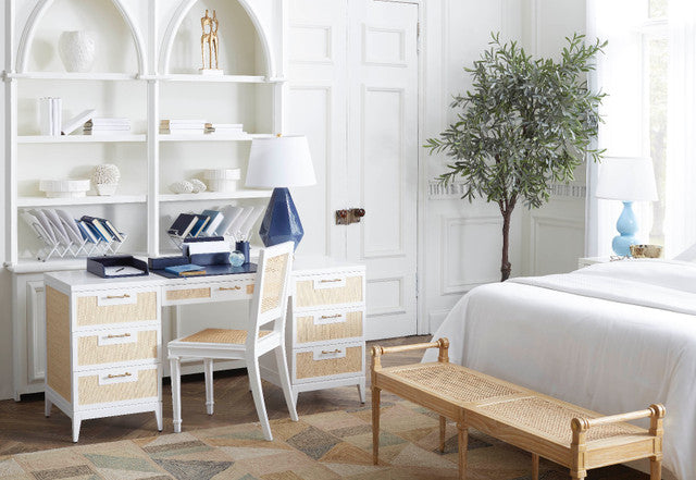 Astor Desk hover