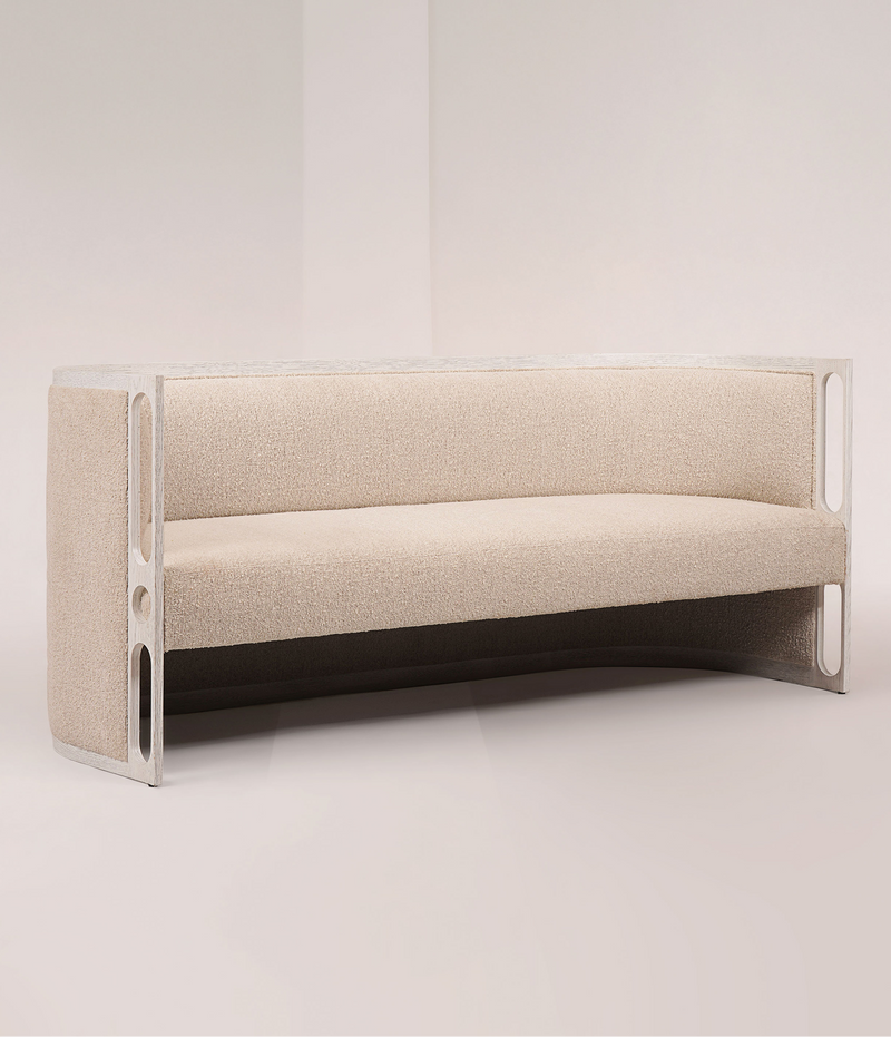 Arlo Settee