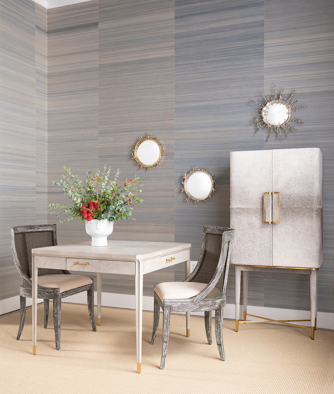 Florian Bar Cabinet